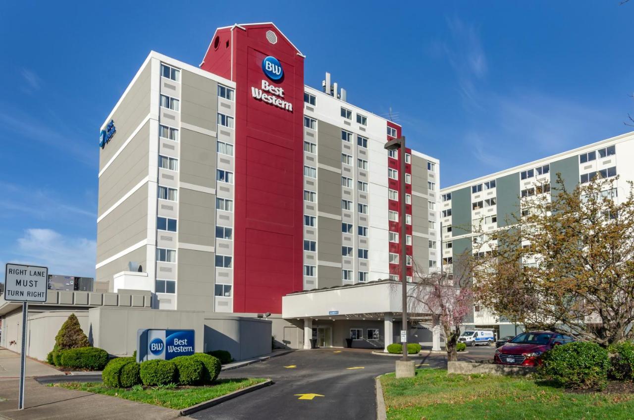 Charleston Tower Hotel Exterior photo